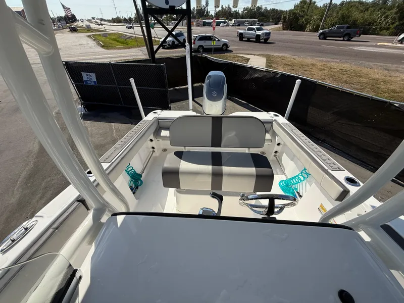 Slide: The Image of Aquasport 2300 Center Console 2022 - 64