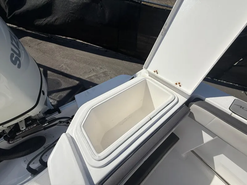 Slide: The Image of Aquasport 2300 Center Console 2022 - 71