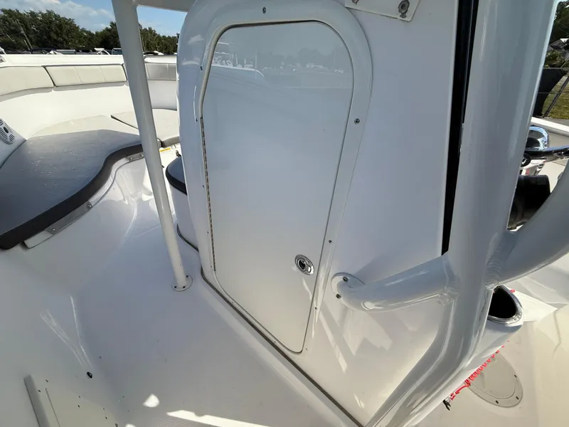 Slide: The Image of Aquasport 2300 Center Console 2022 - 77