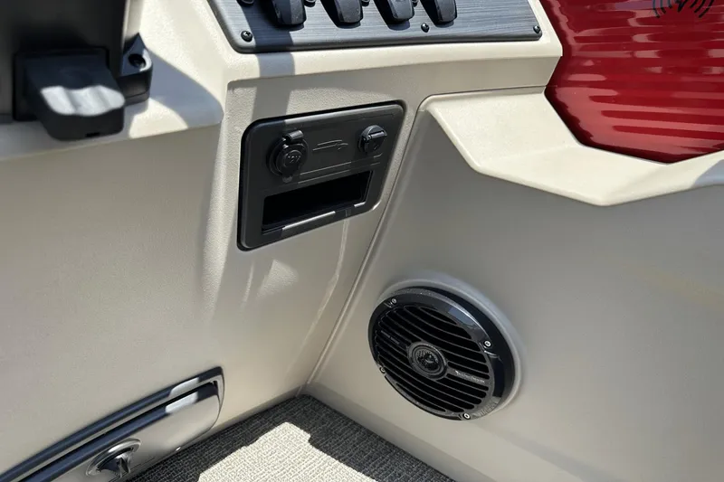 Slide: The Image of Bennington 22S 2025 - 16