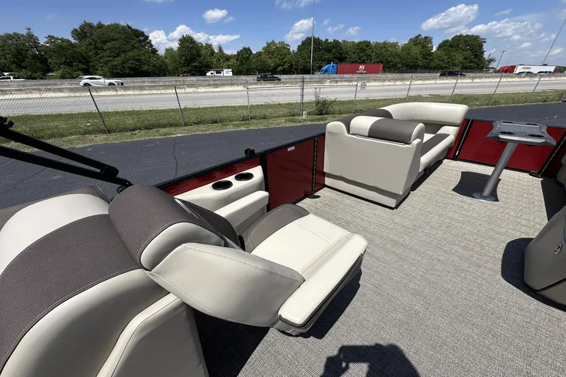 Slide: The Image of Bennington 22S 2025 - 17