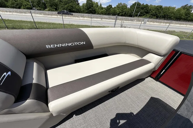 Slide: The Image of Bennington 22S 2025 - 19