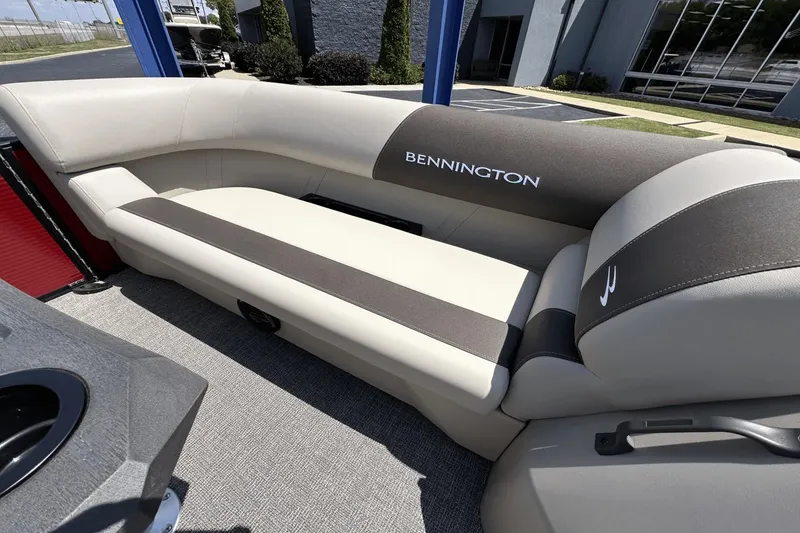 Slide: The Image of Bennington 22S 2025 - 20