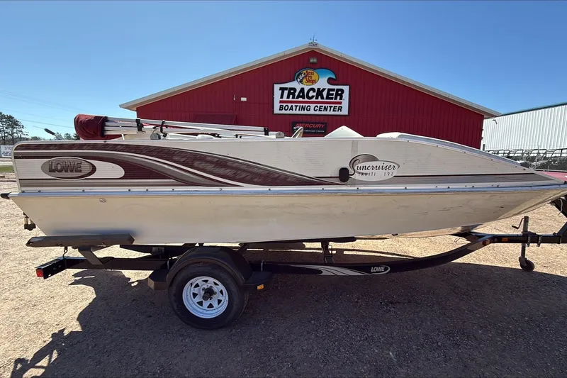 Slide: The Image of Lowe 192/DB boat from 2000 on trailer at Tracker Boating Center. - 0