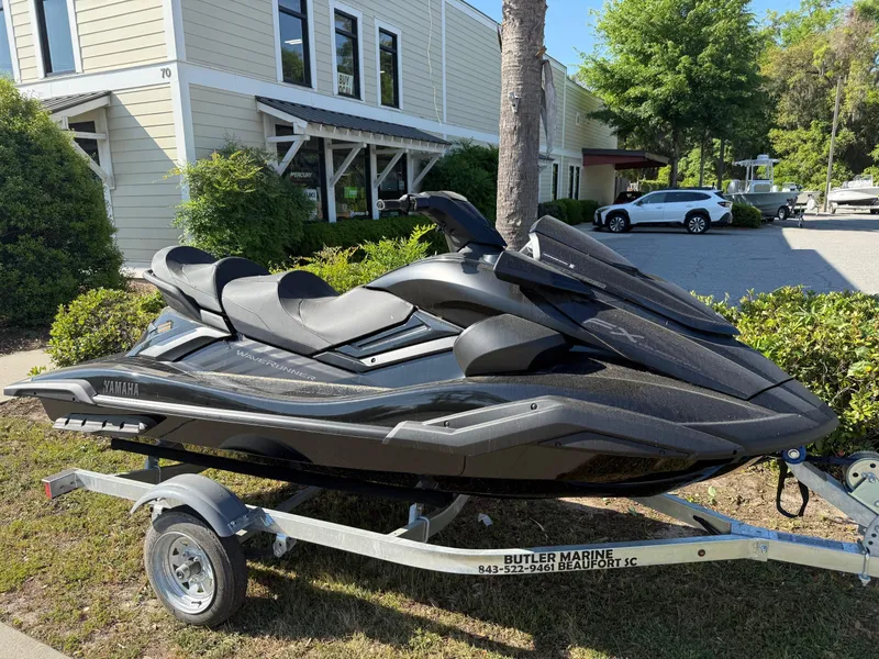 The Image of Yamaha FX1800B-BA 2025 - 1