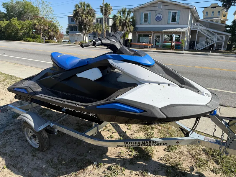 The Image of Yamaha JB1050F-B 2025 - 1