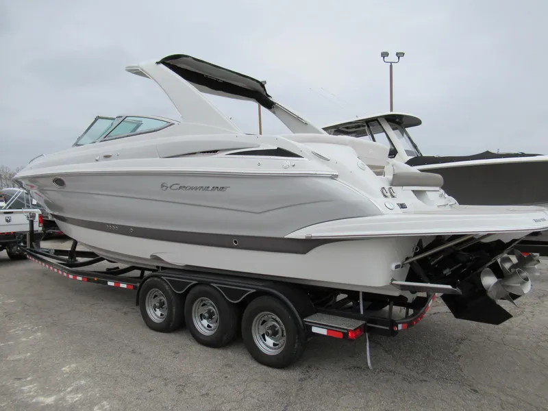 Slide: The Image of Crownline Boats 335 SS 2021 - 12