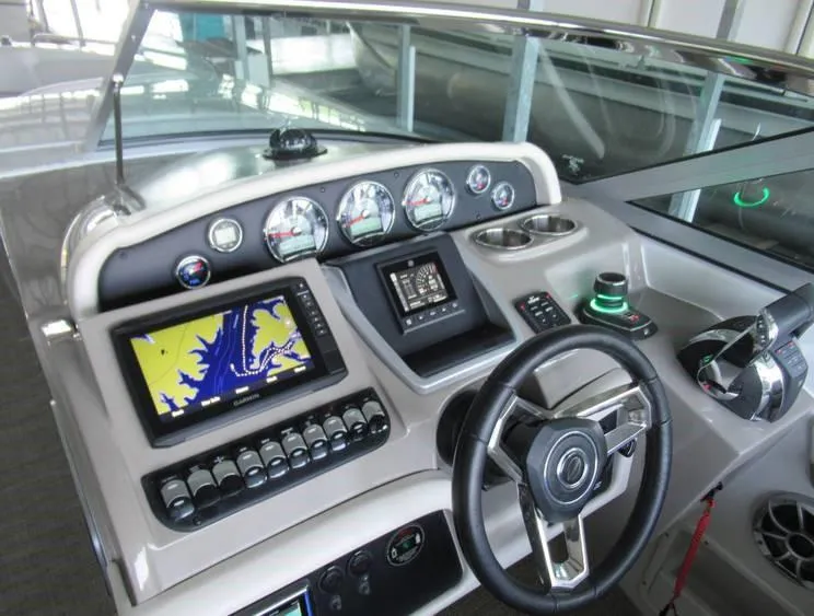 Slide: The Image of Crownline Boats 335 SS 2021 - 14