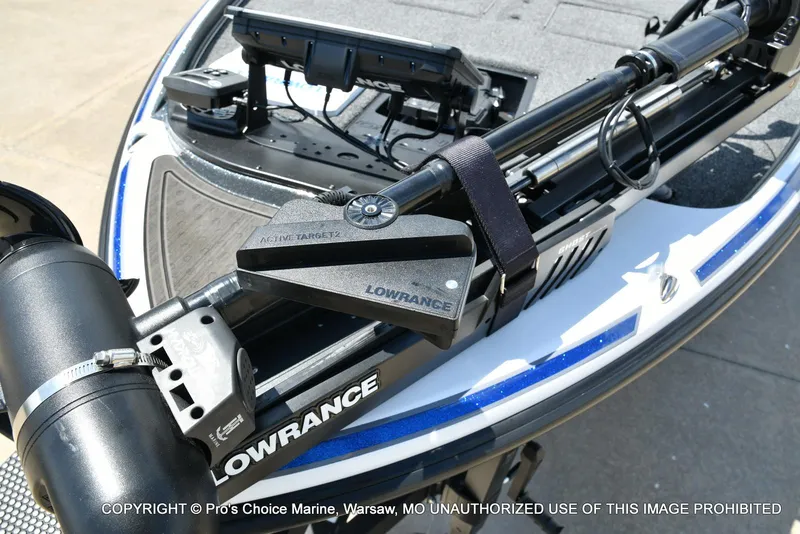 Slide: The Image of 2024 Nitro Z21 XL Pro boat with Lowrance Active Target 2 sonar system on deck. - 5
