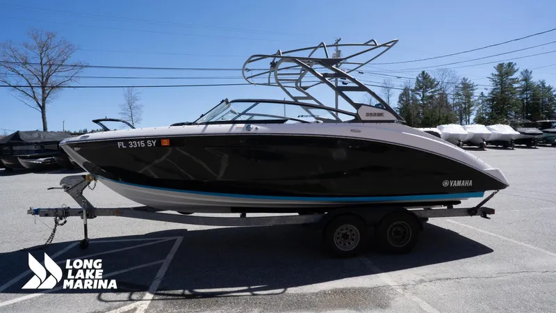 Slide: The Image of 2021 Yamaha Boats 252SE on trailer at Long Lake Marina, side view. - 7