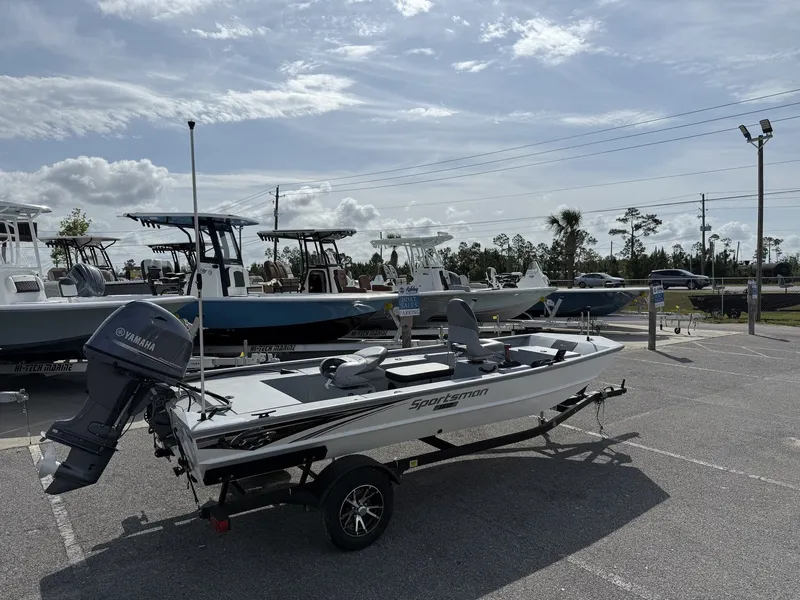 Slide: The Image of G3 Sportsman 1610 SS 2025 - 2