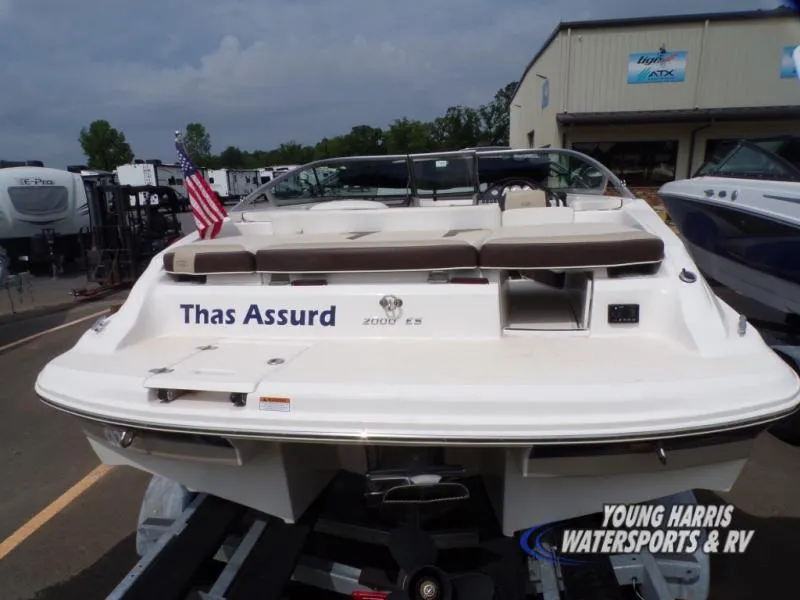 Slide: The Image of 2017 Regal 2000 ES boat at Young Harris Watersports & RV dealership. - 17