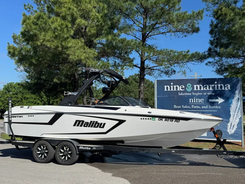 The Image of Malibu Wakesetter 24 MXZ 2021 - 1