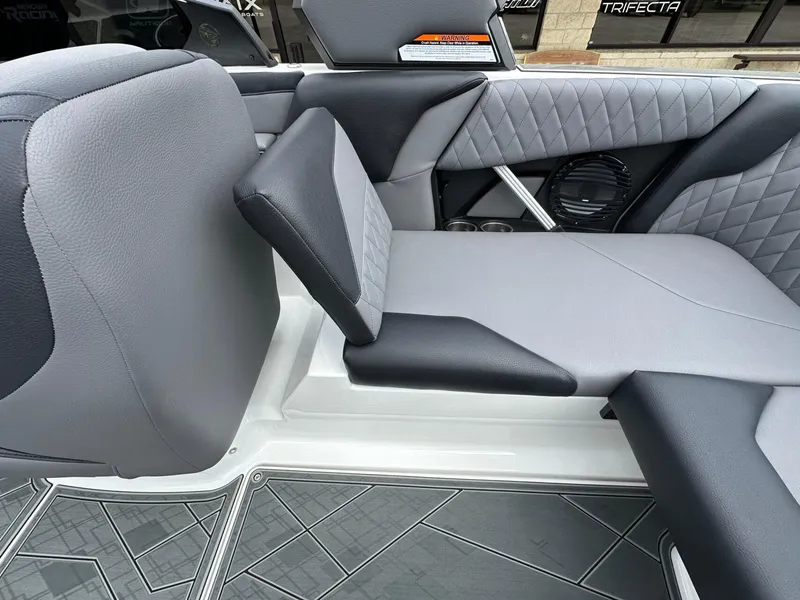 Slide: The Image of Tigé Z1 2025 - 16