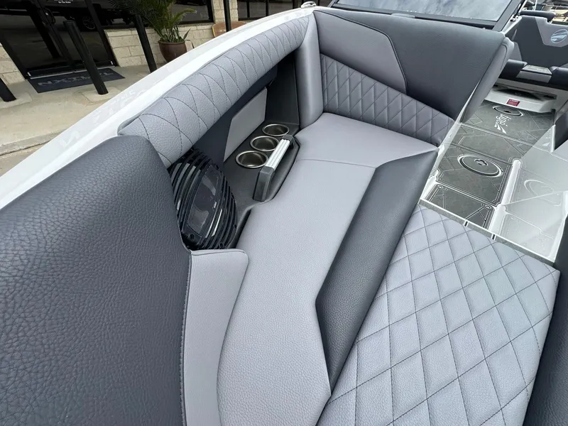 Slide: The Image of Tigé Z1 2025 - 21