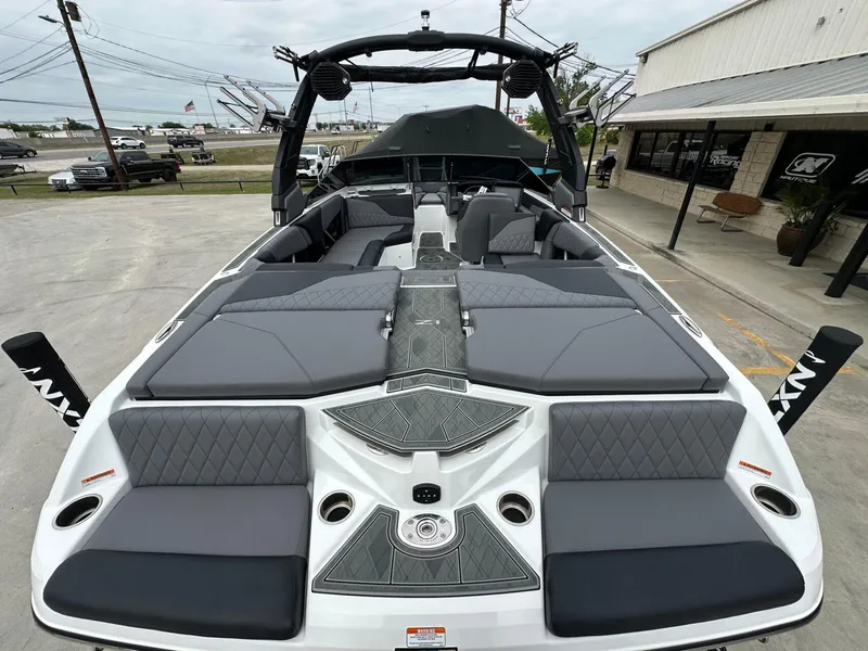 Slide: The Image of Tigé Z1 2025 - 9