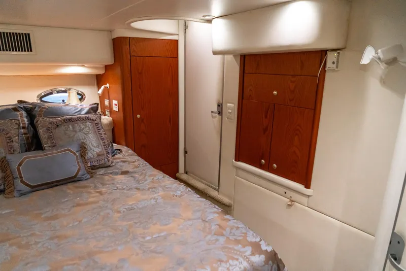 Slide: The Image of Maxum 4100 SCA 2000 - 47