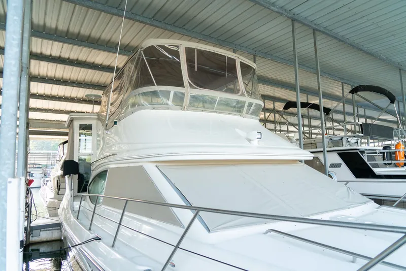 Slide: The Image of Maxum 4100 SCA 2000 - 8