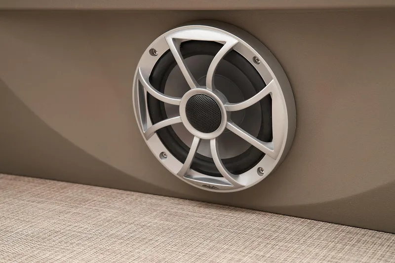 Slide: The Image of Manufacturer Provided Image: Sun Tracker Party Barge 22 RF DLX - 47