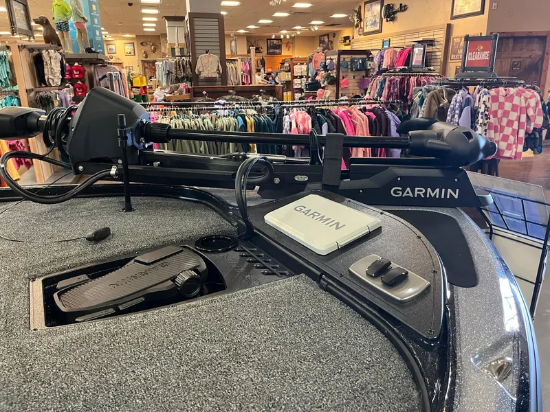 Slide: The Image of Nitro Z18 Pro 2025 boat with Garmin equipment in a retail store setting. - 3