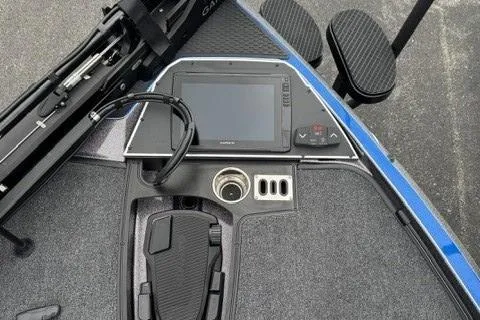 Slide: The Image of 2025 Ranger Z520R Cup-Equipped boat dashboard with advanced controls and display. - 3