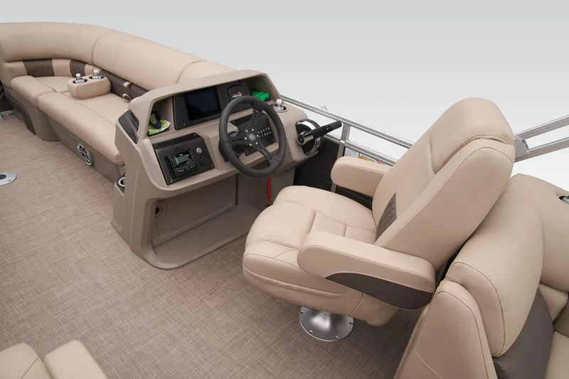 Slide: The Image of Sun Tracker Party Barge 22 DLX 2025 - 35