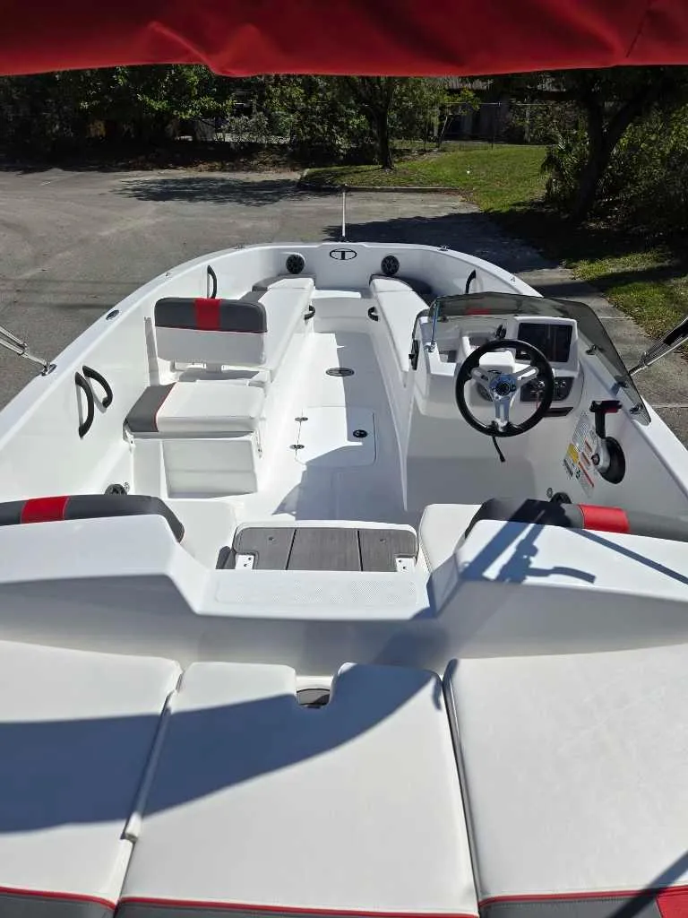 Slide: The Image of Tahoe T18 2025 - 74