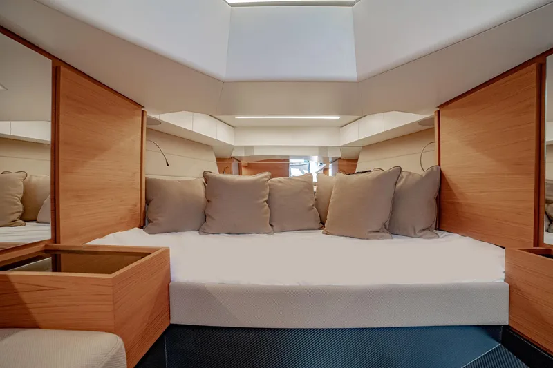 Slide: The Image of Double Berth - 14
