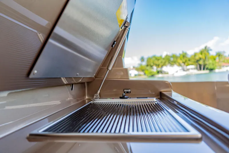 Slide: The Image of Electric Grill - 31