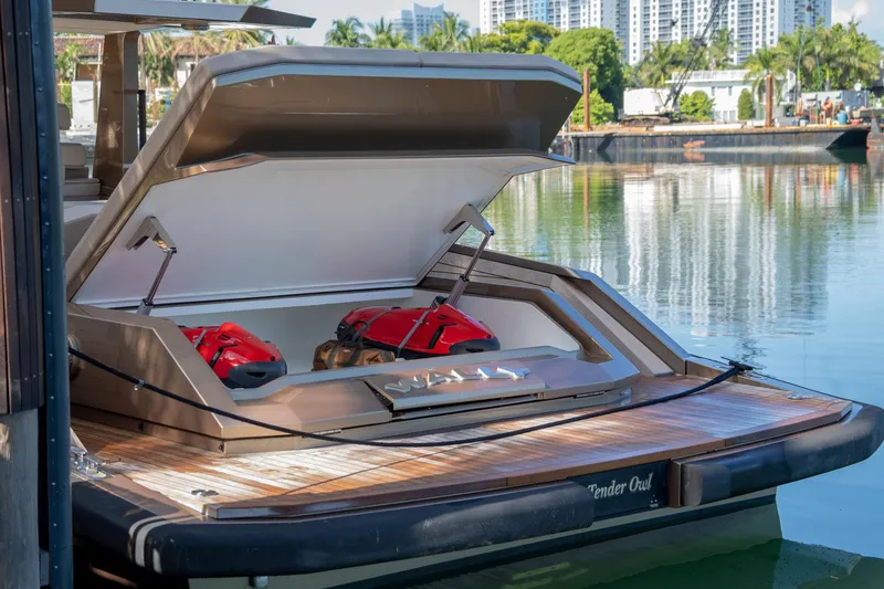 Slide: The Image of Garage (Toys not Included) - 41