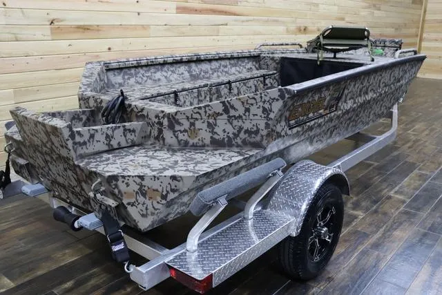 Slide: The Image of Excel Viper F4 1651 2024 - 3