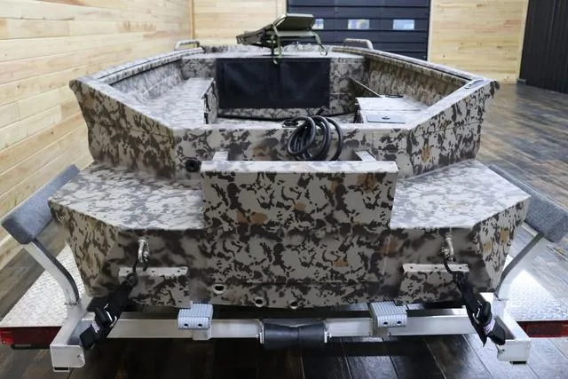 Slide: The Image of Excel Viper F4 1651 2024 - 4