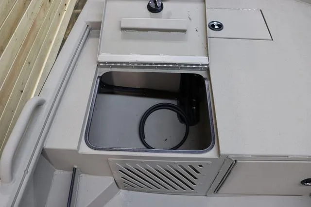 Slide: The Image of Excel Eclipse 15' 2024 - 14