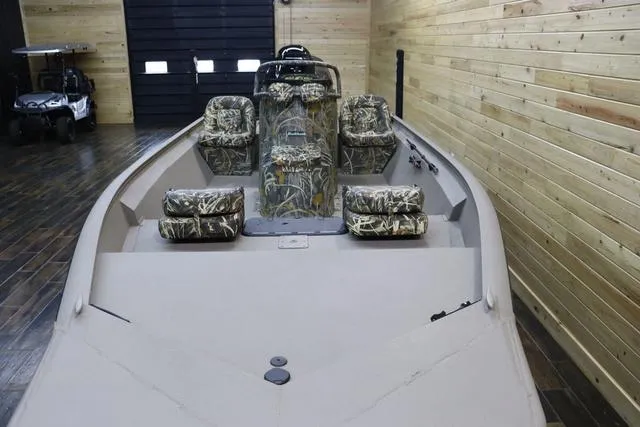 Slide: The Image of War Eagle 2170 Blackhawk 2025 - 7