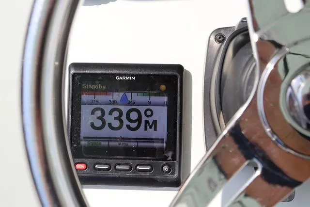 Slide: The Image of Yellowfin 36 Offshore 2018 - 28