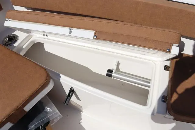 Slide: The Image of Sea Pro 259 Deep V Series 2023 - 25