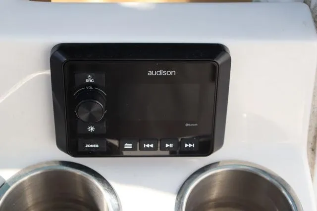 Slide: The Image of Sea Pro 259 Deep V Series 2023 - 33