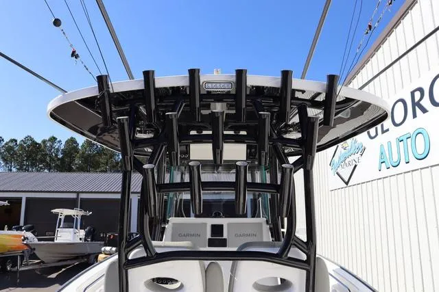 Slide: The Image of Cape Horn 27XS 2023 - 12