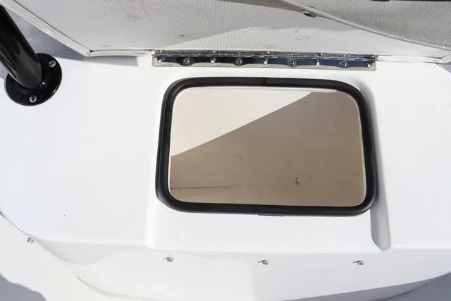 Slide: The Image of Cape Horn 27XS 2023 - 30