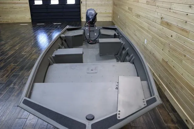 Slide: The Image of War Eagle 648LDV 2025 - 4