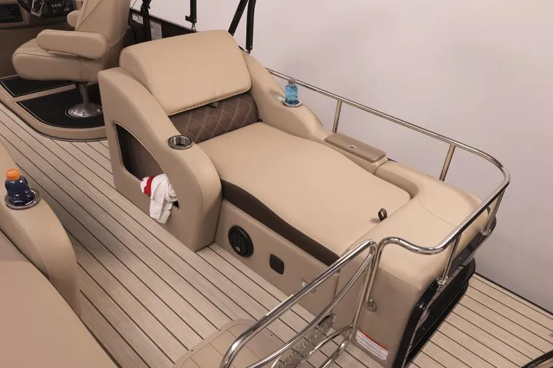 Slide: The Image of Manufacturer Provided Image - 15