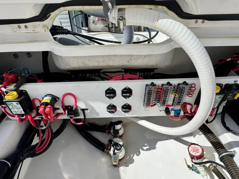 Slide: The Image of Electrical wiring and components in a 2019 Everglades 253CC boat. - 11