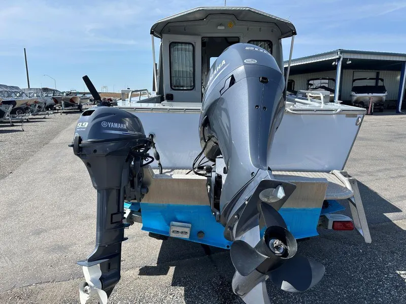 Slide: The Image of 2016 Hewescraft 220 Ocean Pro HT BH with dual Yamaha outboard motors. - 3