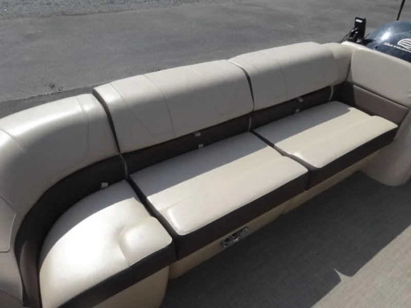 Slide: The Image of 2018 Sun Tracker 24XP3 boat seating, beige and brown upholstery, spacious and comfortable design. - 9