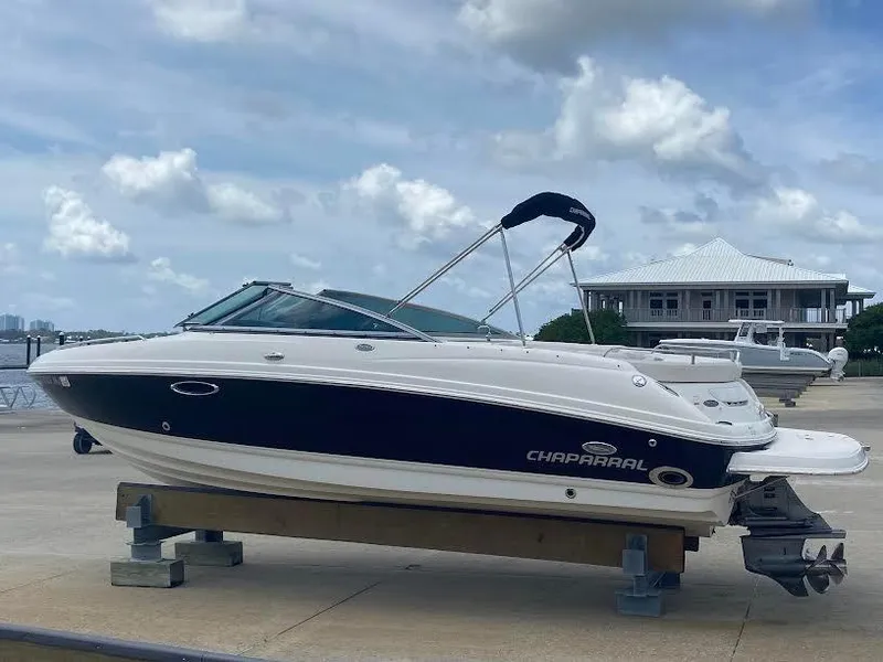 Slide: The Image of Chaparral 246 SSi 2006 - 0