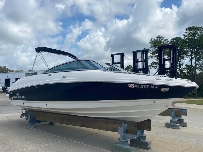 Slide: The Image of Chaparral 246 SSi 2006 - 4