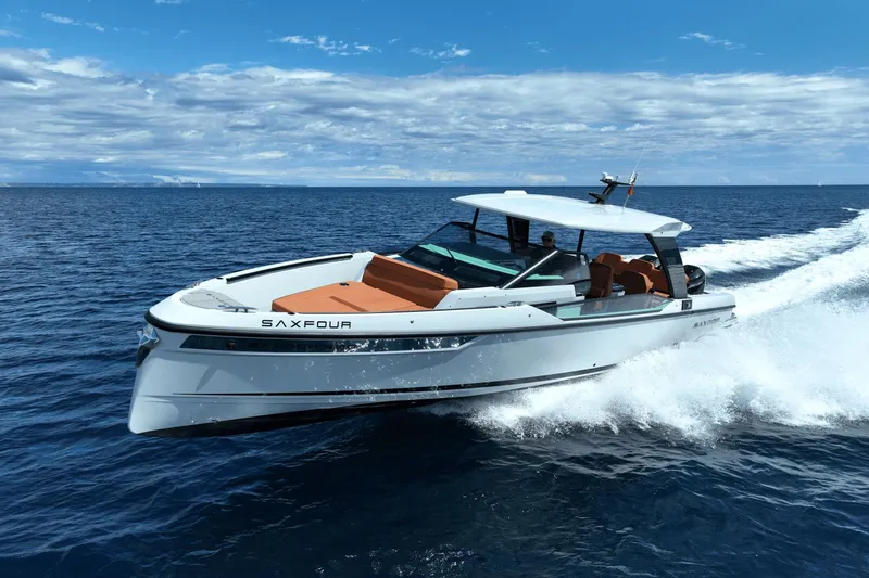 Slide: The Image of Saxdor 320 GTO 2026 - 37