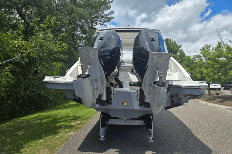 Slide: The Image of Sea Ray SLX 310 Outboard 2026 - 2