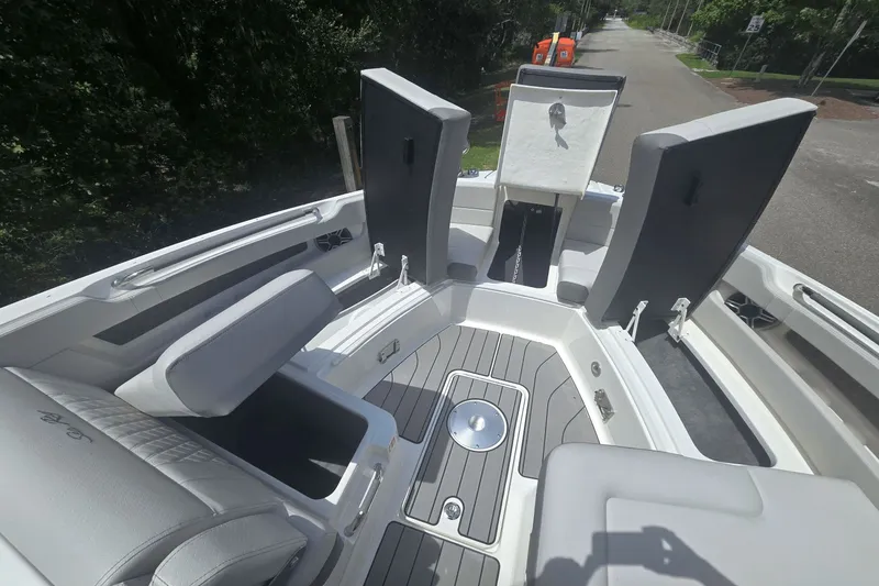 Slide: The Image of Sea Ray SLX 310 Outboard 2026 - 26