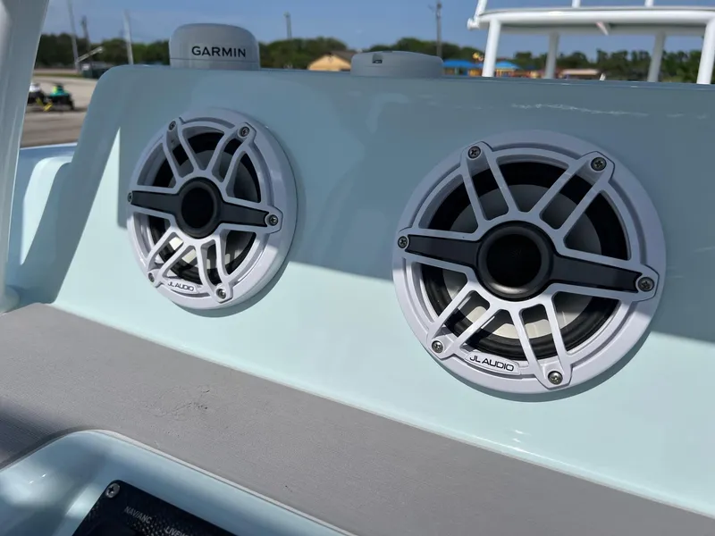 Slide: The Image of Speakers on a 2022 Shallow Sport 20 Classic boat with Garmin equipment. - 21